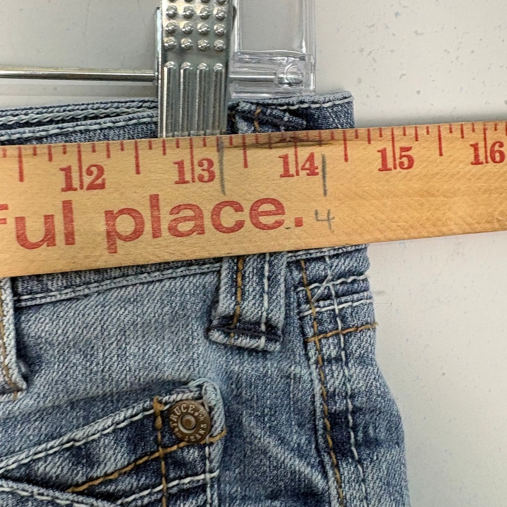 VTG Truce Jeans Size 7 Light Wash Low Rise Denim Shorts Y2K Embroidered Pockets - Picture 4 of 9